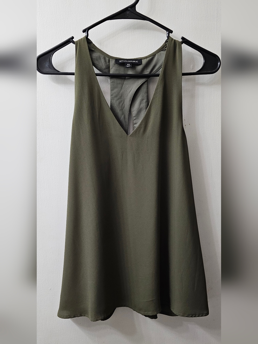 Banana Republic Olive Green Shell Top